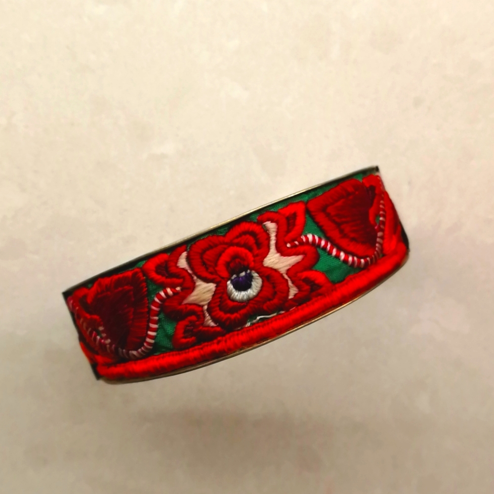 Antique Silver Embroidery Handmade Bangle
